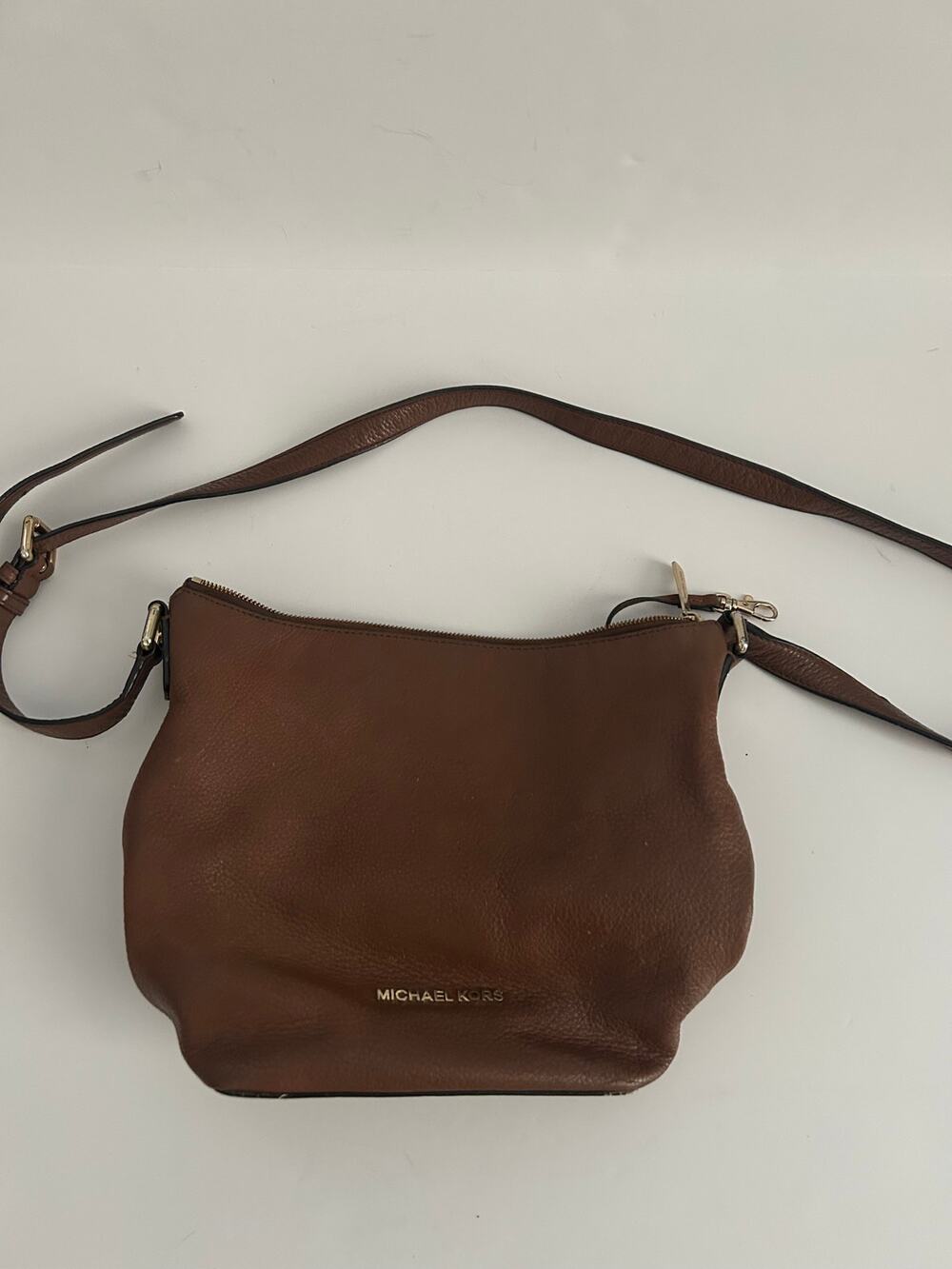 MICHAEL KORS LUPITA MESSENGER BAG